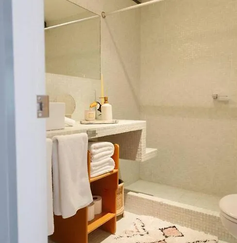 Rono Fresh Choice Roma S26 By Mr W Apartment